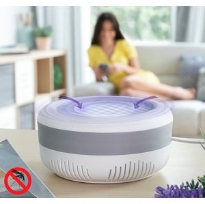 Sacia lampa proti komárom s držiakom na stenu KL LITE